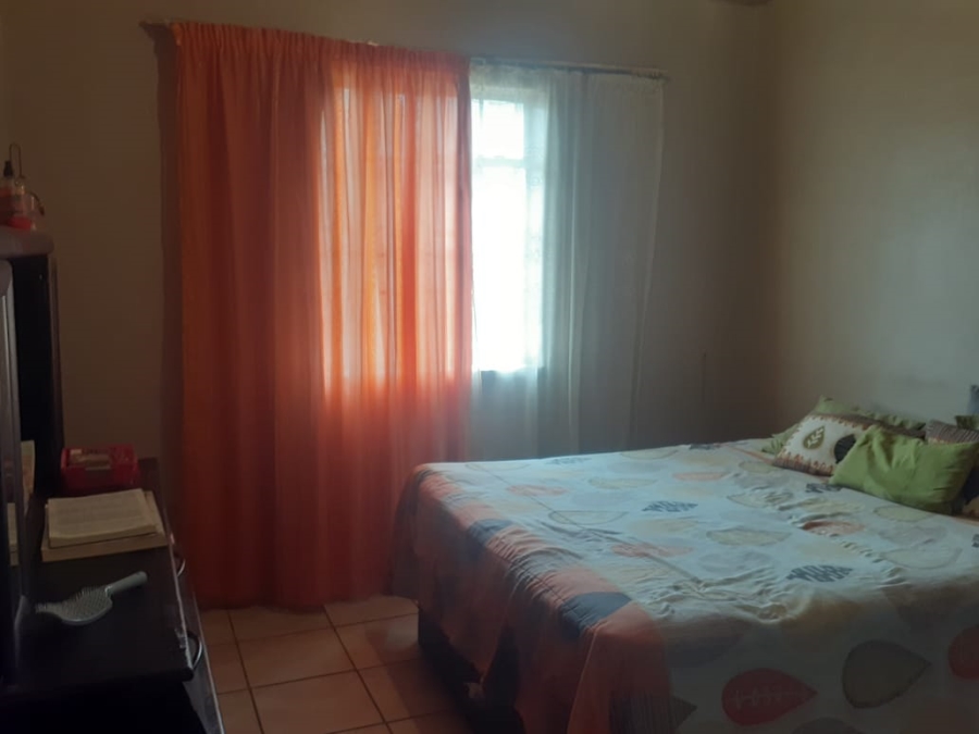 6 Bedroom Property for Sale in Algoa Park Eastern Cape